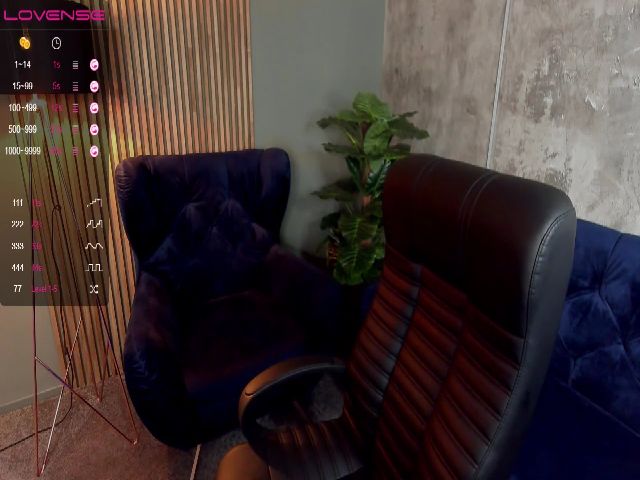 Live sex webcam photo for Milla_Novaa #257899108