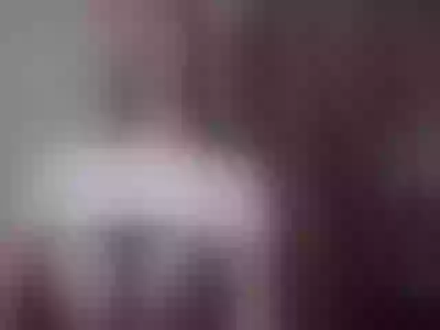 Live sex webcam photo for Annay69 #255368275