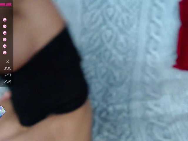 Live sex webcam photo for Icehotangel #251783737