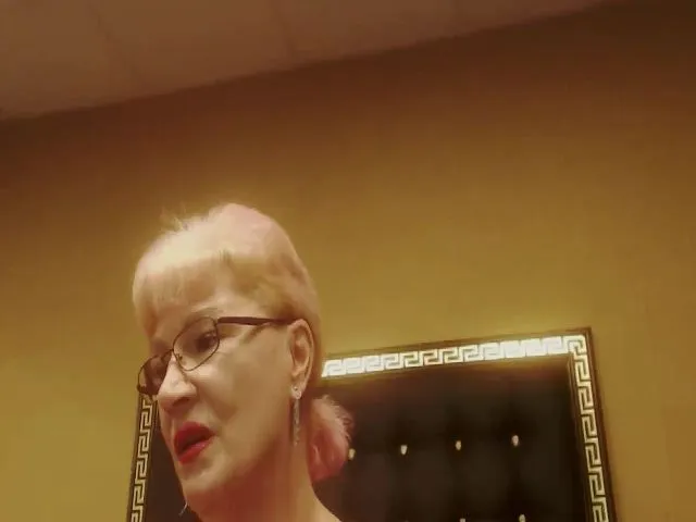 Live sex webcam photo for Laylamilf #262059558