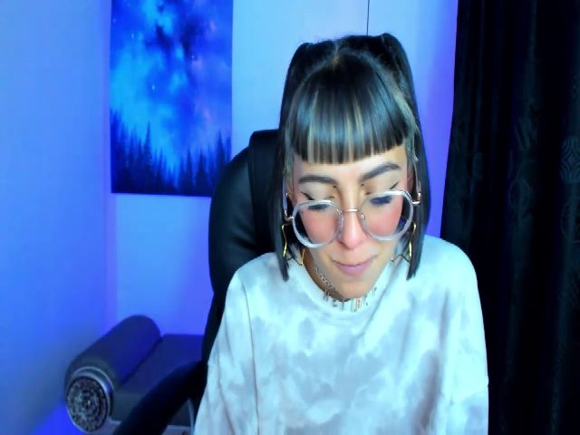 Live sex webcam photo for Angelsiinner #259992746