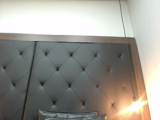 Live sex webcam photo for AnaSaenz #264581407