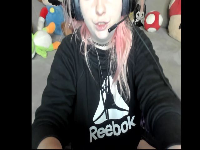 Live sex webcam photo for PrincessBluu #252659394