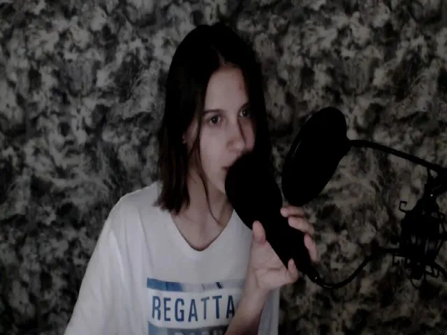 Live sex webcam photo for HISOKAMORROW_ #259026257