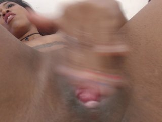 Live sex webcam photo for Roussy34 #240815572