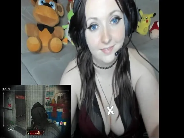 Live sex webcam photo for PrincessBluu #262281486