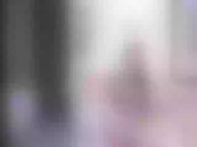 Live sex webcam photo for AiriKim #252370276