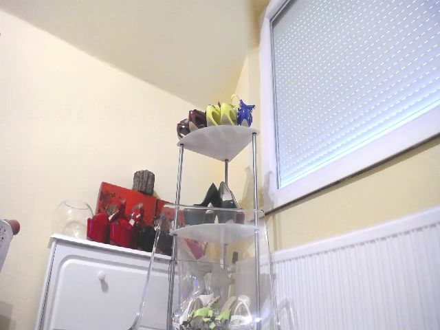 Live sex webcam photo for MiaMaxxx #264872119