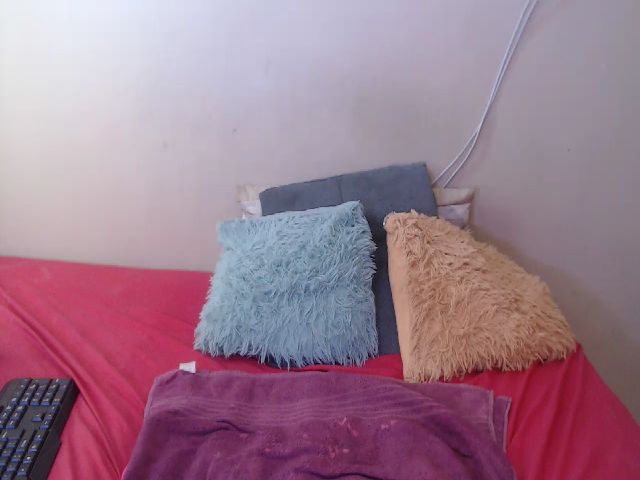 Live sex webcam photo for Quince766 #262616776