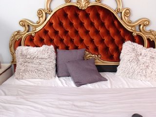 Live sex webcam photo for LennaGodess #240563038