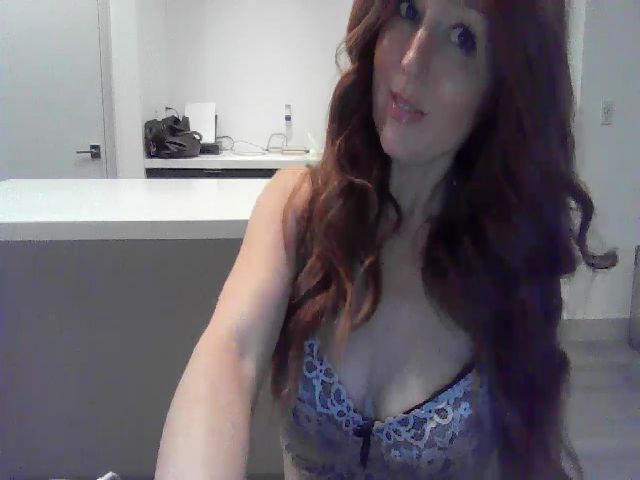 Live sex webcam photo for Jenn_Kiss #253638211