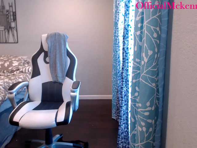 Live sex webcam photo for Mckennaray #241392204