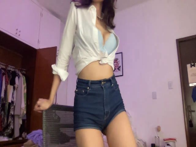 Live sex webcam photo for GueishaLulu #257231201
