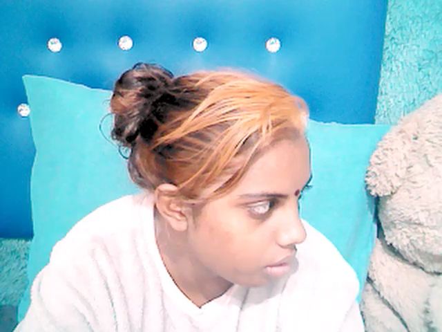 Live sex webcam photo for Indianpride #264618571