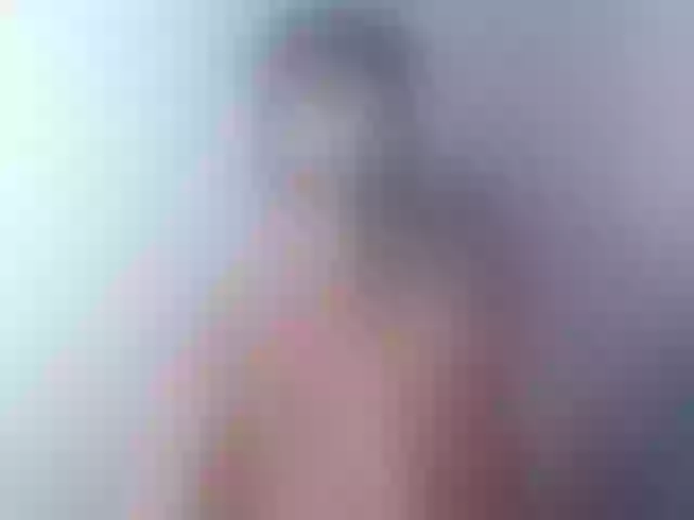 Live sex webcam photo for SweetxLoren #261861346