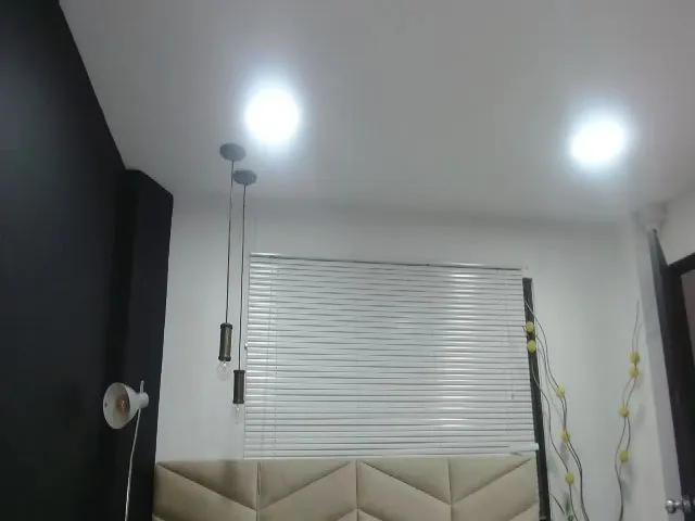 Live sex webcam photo for ShenLong3 #263886408