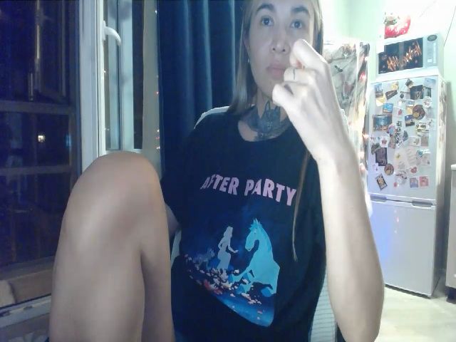 Live sex webcam photo for Angie_Wild #252925115