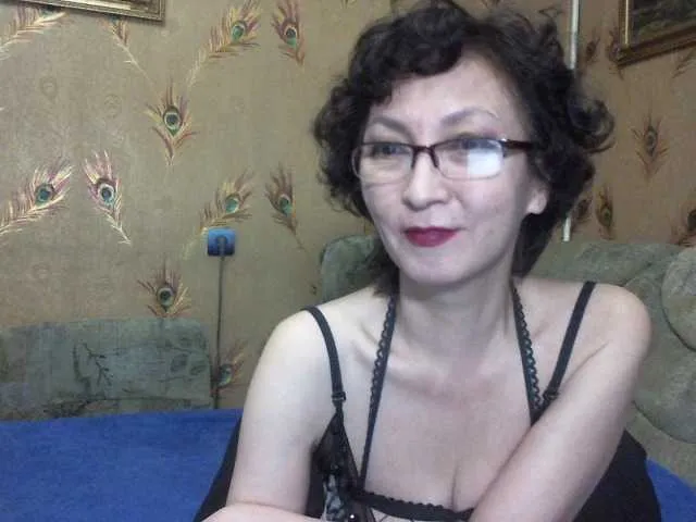 Live sex webcam photo for Elia-Asia #241236146