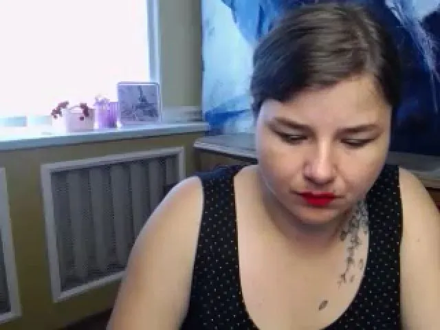 Live sex webcam photo for MonLais #258094150