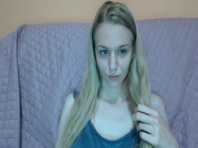 Live sex webcam photo for LorenaMartins #264458005