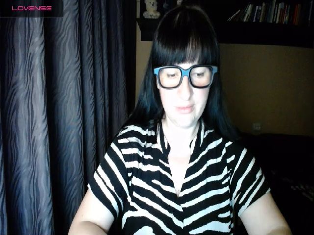 Live sex webcam photo for NoNameXY #264538982