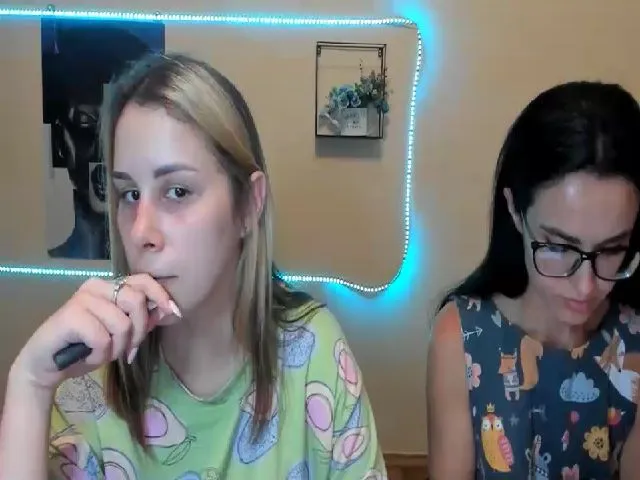 Live sex webcam photo for PolliMilk #259912011