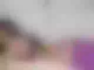 Live sex webcam photo for SarahSahara2 #240615373