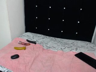 Live sex webcam photo for valeriaa19 #240802912