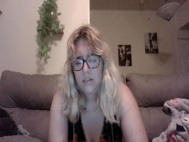 Live sex webcam photo for cozychristine #255548241