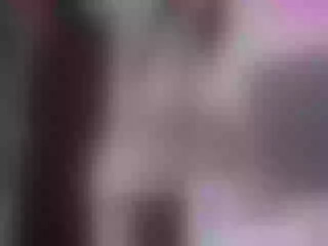 Live sex webcam photo for AprilQueen #252850731