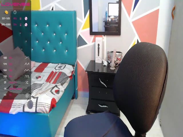 Live sex webcam photo for TATIANA_WD #287858883