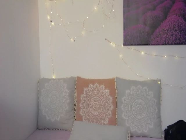 Live sex webcam photo for Lexilicious_ #265481471