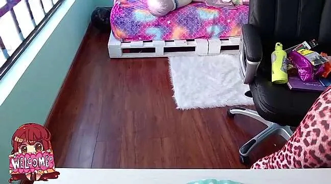 Live sex webcam photo for ANNIE_SNOW #245061467