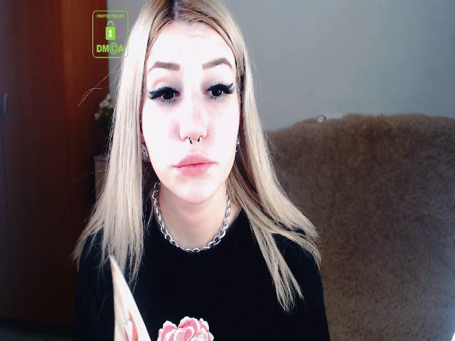 Live sex webcam photo for Alison_Moonli #253234417