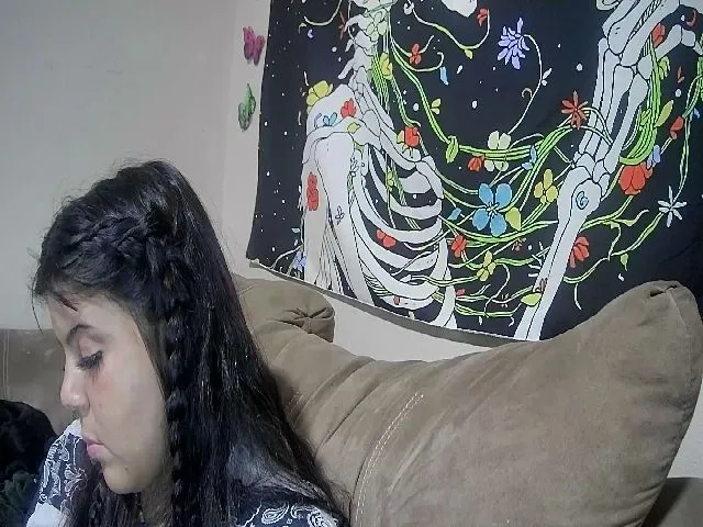 Live sex webcam photo for Lilmisspurp #256654441