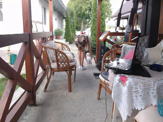 Live sex webcam photo for Call_me_kimy #265631682