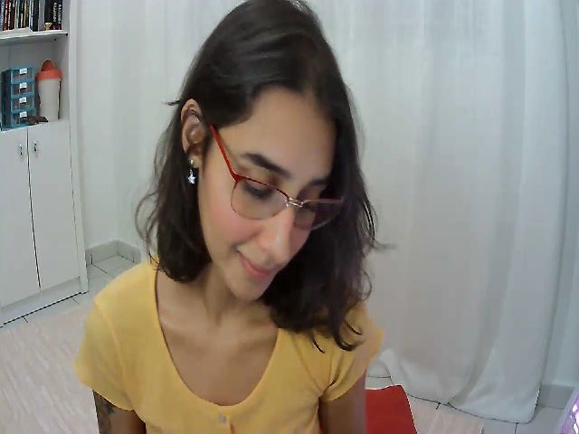 Live sex webcam photo for Booo_ #259114625