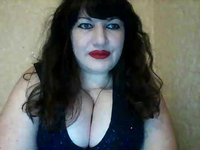 Live sex webcam photo for KleOSnow #240922402