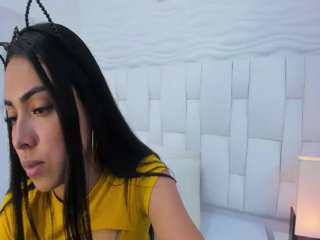 Live sex webcam photo for Kendry_ #258262918