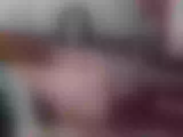 Live sex webcam photo for LouiseJenkin #251102168