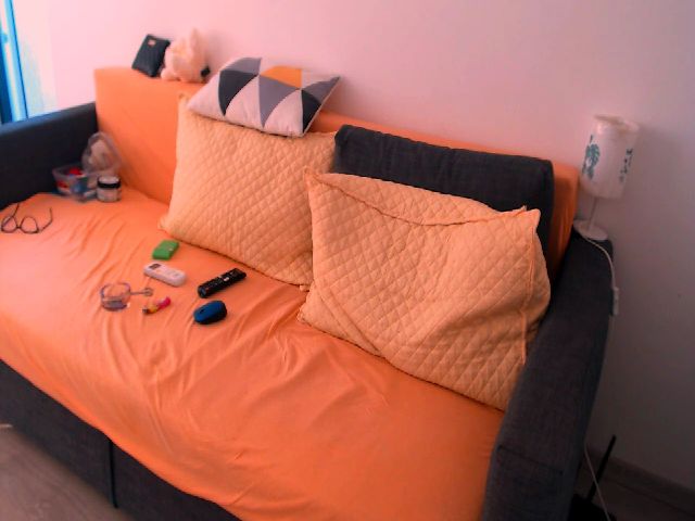 Live sex webcam photo for Isabeladoll #252475078