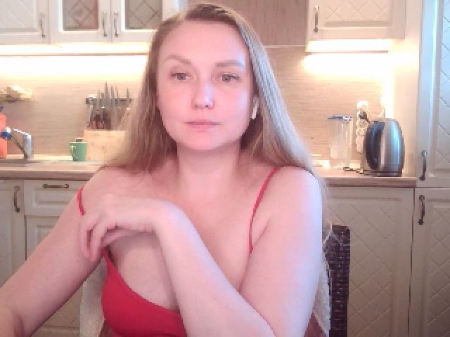 Live sex webcam photo for JaneGrey111 #257328758