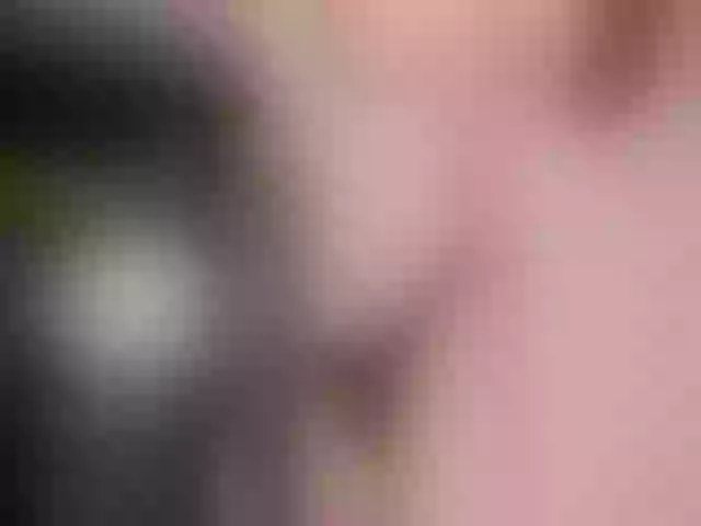 Live sex webcam photo for JenniferLuvv #262610268
