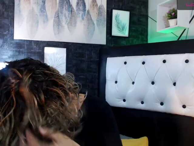 Live sex webcam photo for ximenaxlove #249476303