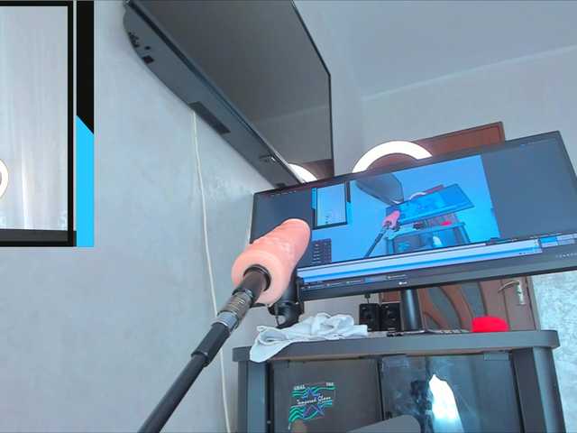 Live sex webcam photo for im-your-love #242497778