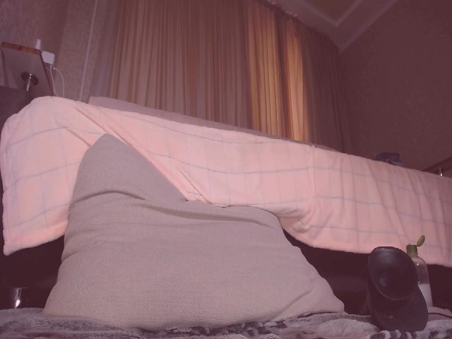 Live sex webcam photo for YouTubad #258081761