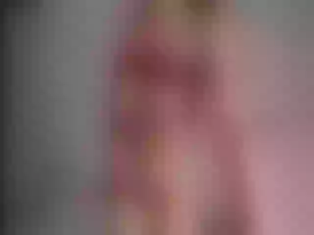 Live sex webcam photo for Ebony_69 #258961226