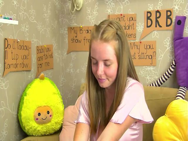 Live sex webcam photo for CaNaDaDi #265576966