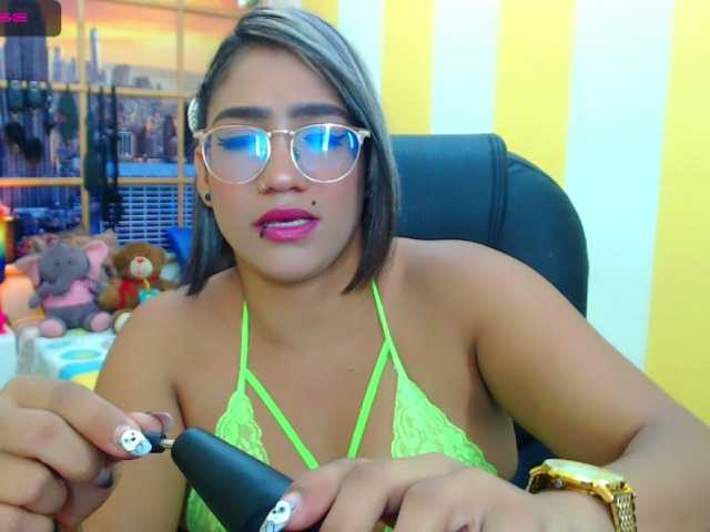 Live sex webcam photo for Eloveskamy #247328838