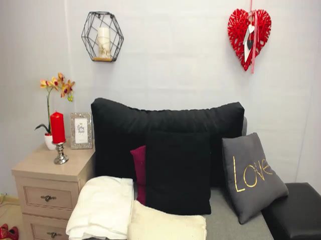 Live sex webcam photo for LaylaFantasy #254530994